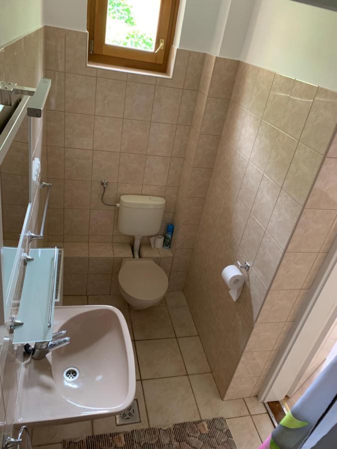 Zsuzsa Apartman Hajdúszoboszló Exteriör bild
